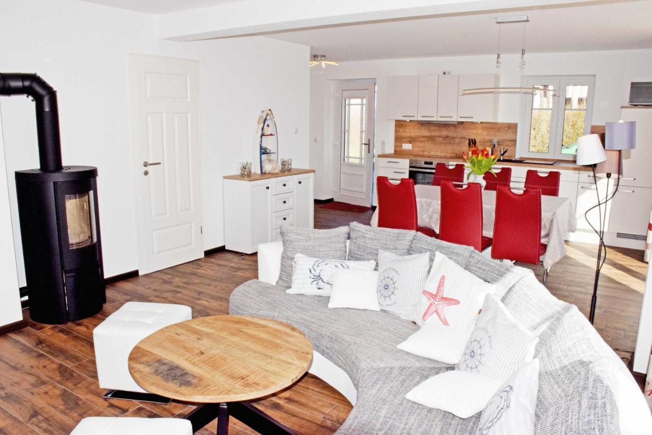 Ferienhaus Zum Boddenstrand Mit Ka Gross Zicker Ngoại thất bức ảnh